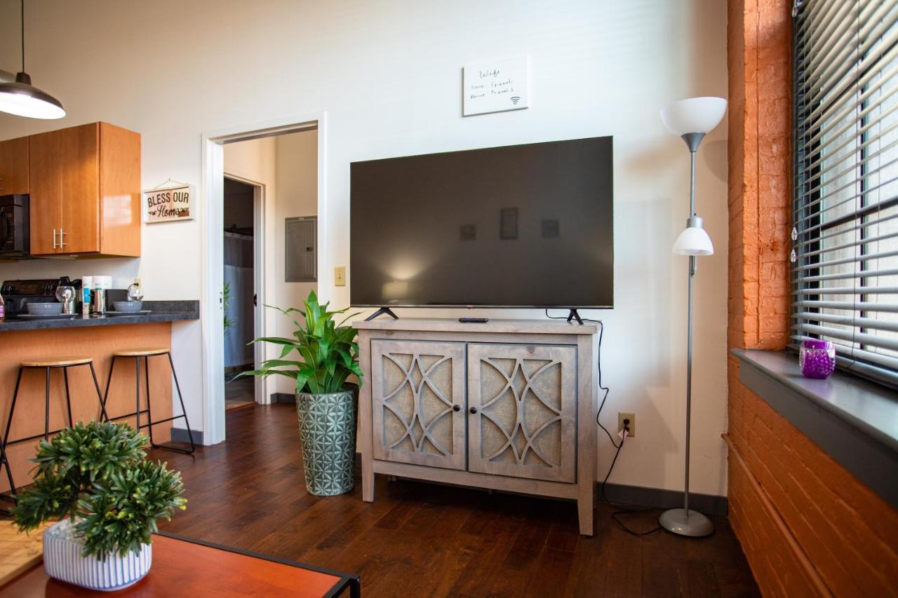 Apartament Ny Style Centric Loft With King Bed By Park Ave Rochester Zewnętrze zdjęcie