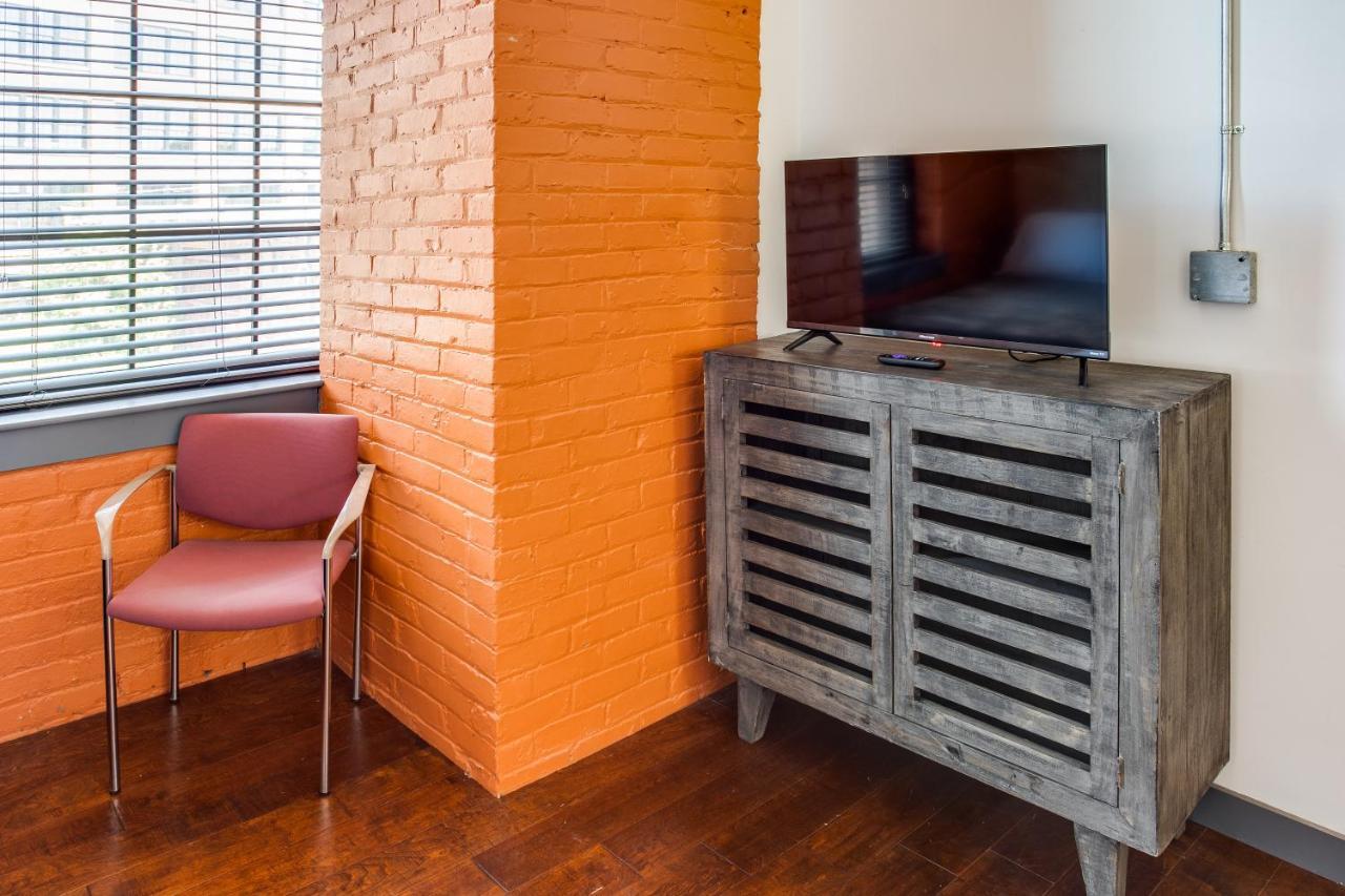 Apartament Ny Style Centric Loft With King Bed By Park Ave Rochester Zewnętrze zdjęcie